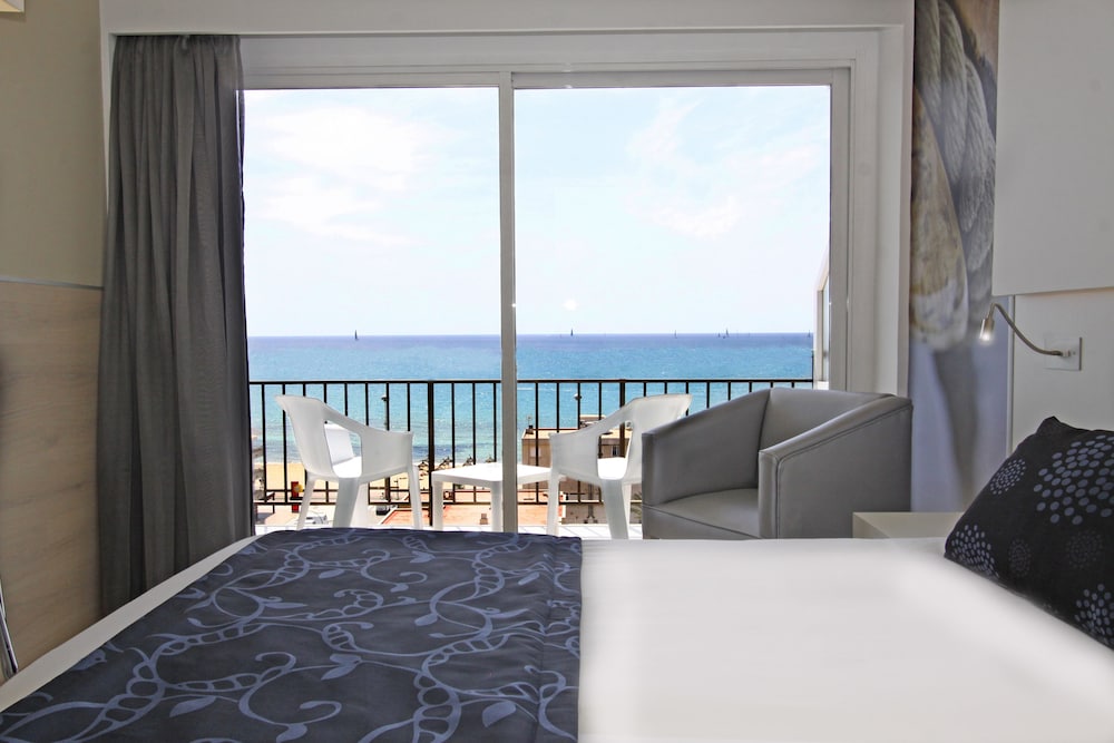 BG Hotel Java — Hotel rooms in Playa de Palma, Balearic Islands