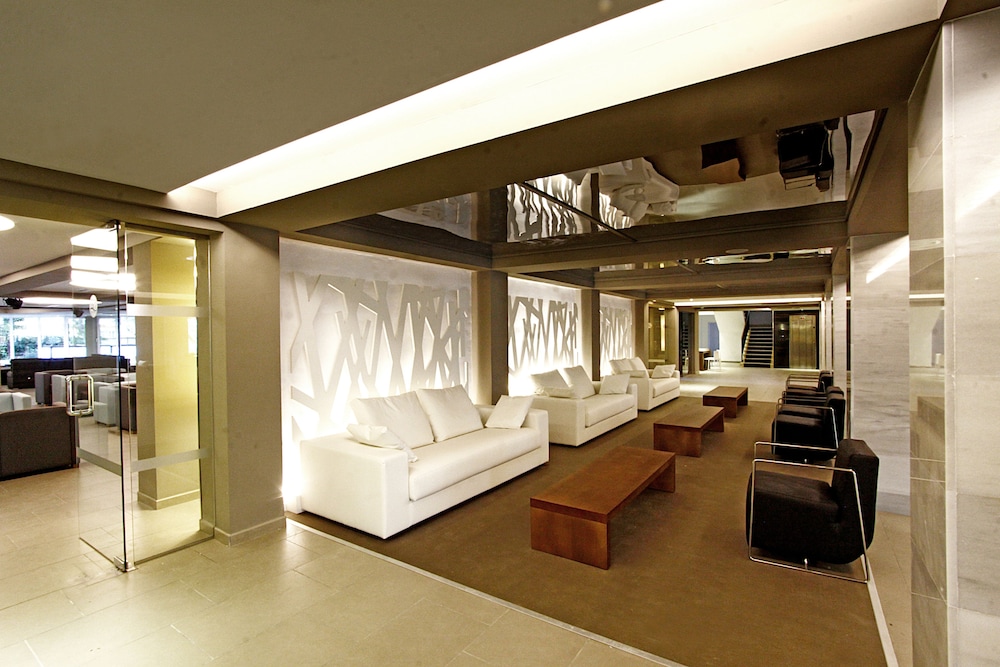 BG Hotel Java — Hotel building in Playa de Palma, Balearic Islands