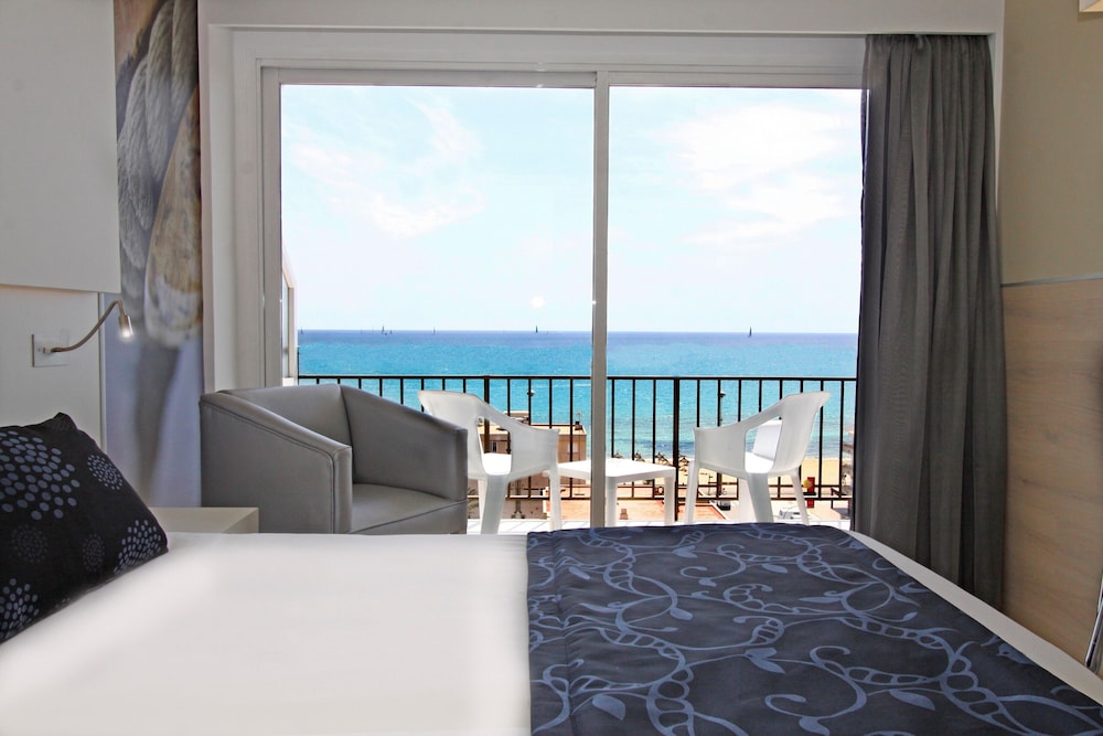 BG Hotel Java — Hotel rooms in Playa de Palma, Balearic Islands