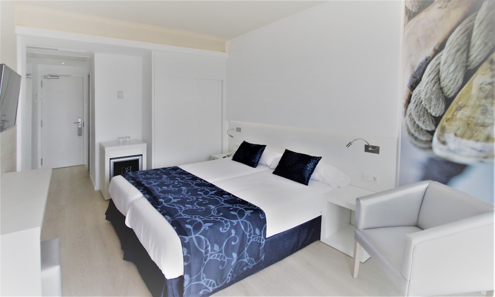 BG Hotel Java — Hotel rooms in Playa de Palma, Balearic Islands