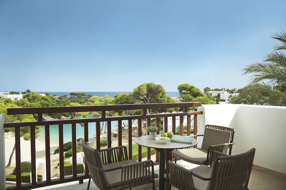 Inturotel Esmeralda Park — Beach in Cala d´Or, Balearic Islands