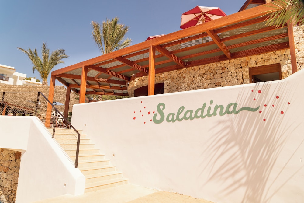 Inturotel Esmeralda Park — Restaurant & bars in Cala d´Or, Balearic Islands