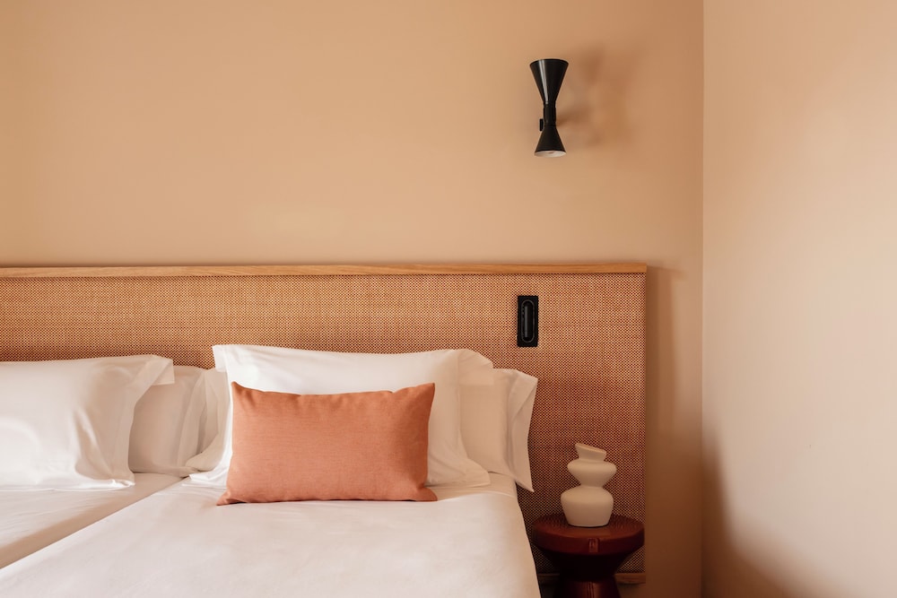 Inturotel Esmeralda Park — Hotel rooms in Cala d´Or, Balearic Islands