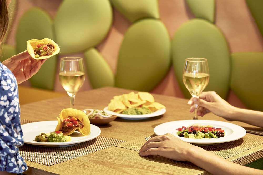 Iberostar Waves Club Cala Barca - All inclusive — Restaurant & bars in Portopetro, Balearic Islands