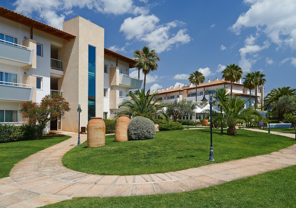 Grupotel Mallorca Mar — Hotel building in Cala Bona, Balearic Islands