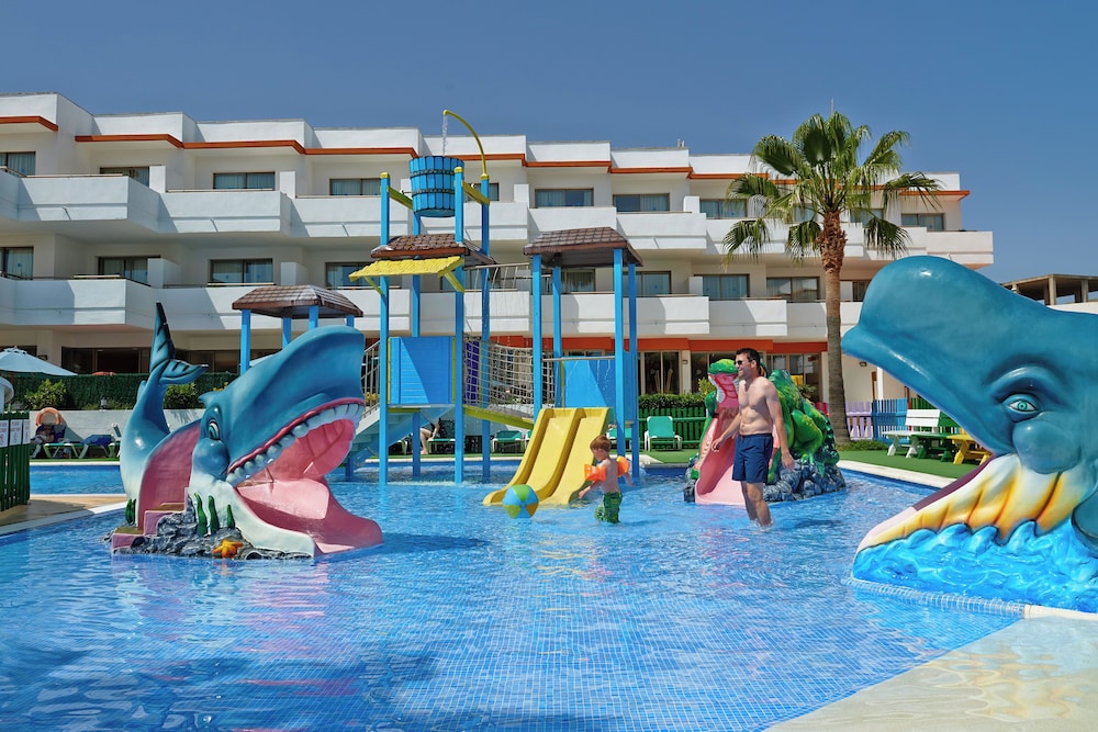 Grupotel Mallorca Mar — Attractions for children in Cala Bona, Balearic Islands