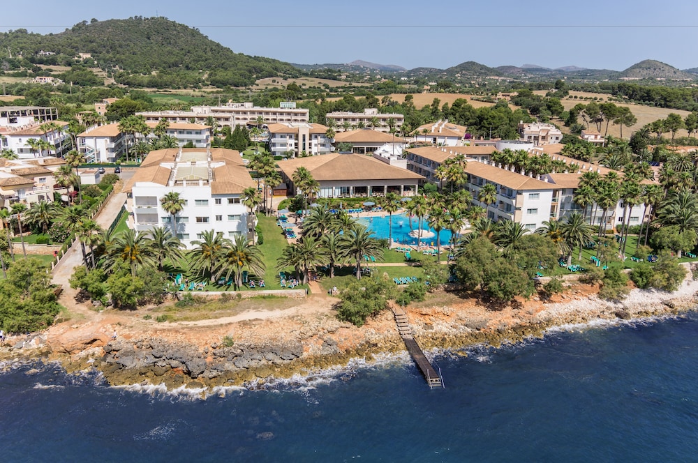 Grupotel Mallorca Mar — Main photo in Cala Bona, Balearic Islands