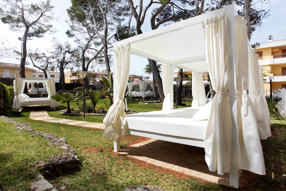 Grupotel Montecarlo — Sports & recreation in Can Picafort, Balearic Islands