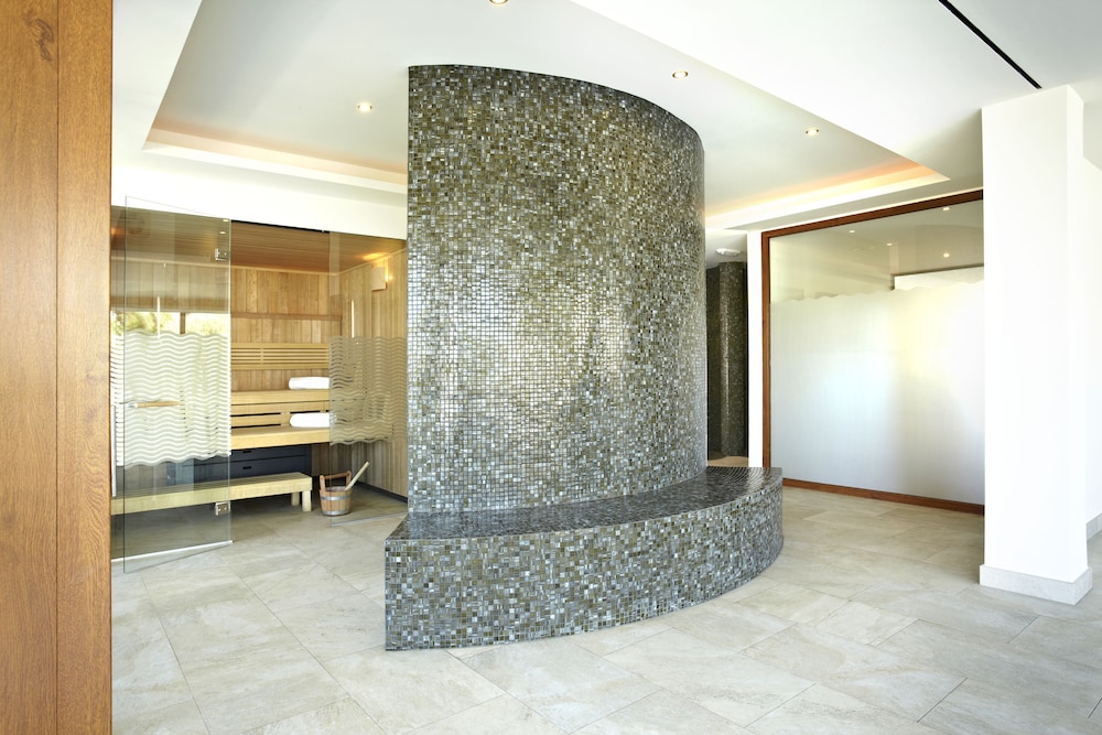 Grupotel Montecarlo — Spa in Can Picafort, Balearic Islands