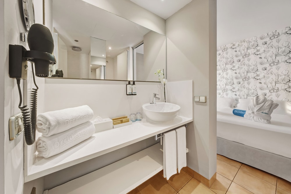 Occidental Playa de Palma — Hotel rooms in Playa de Palma, Balearic Islands