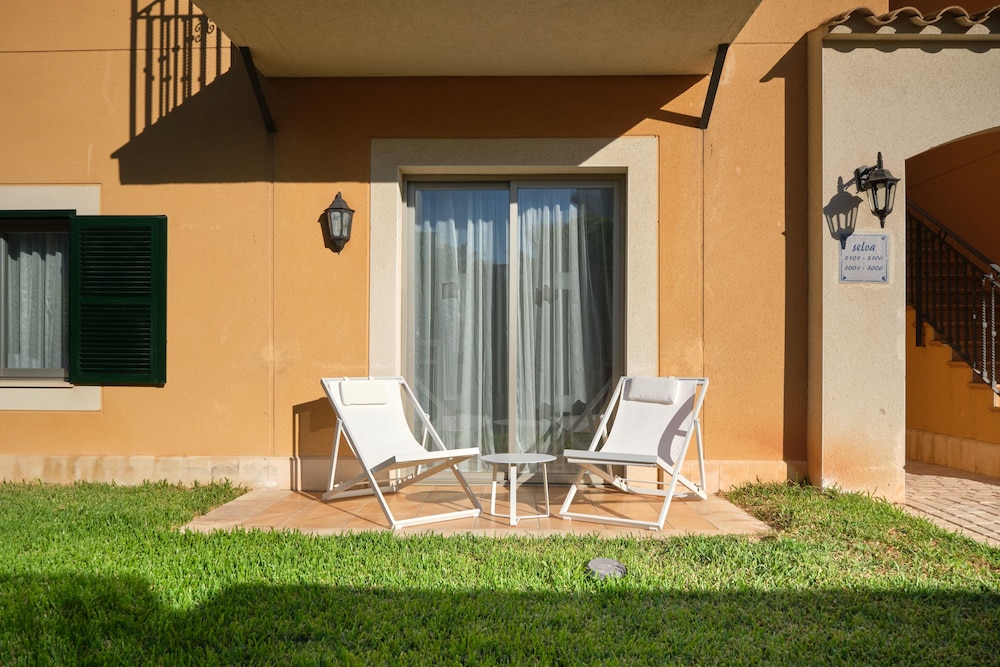 Occidental Playa de Palma — Hotel building in Playa de Palma, Balearic Islands