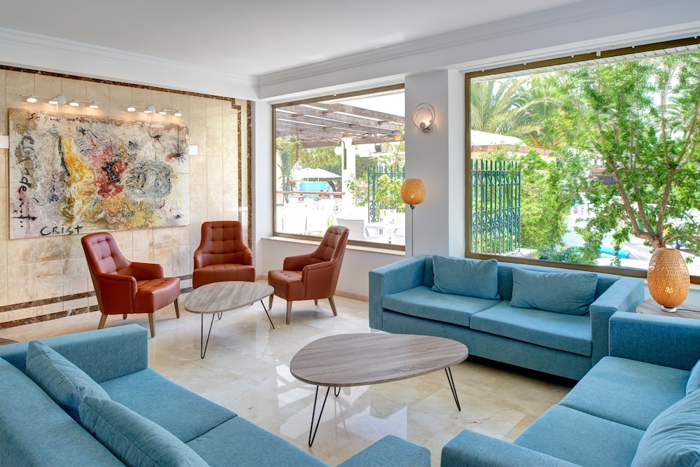 Hotel Morito — Hotel rooms in Cala Millor, Balearic Islands