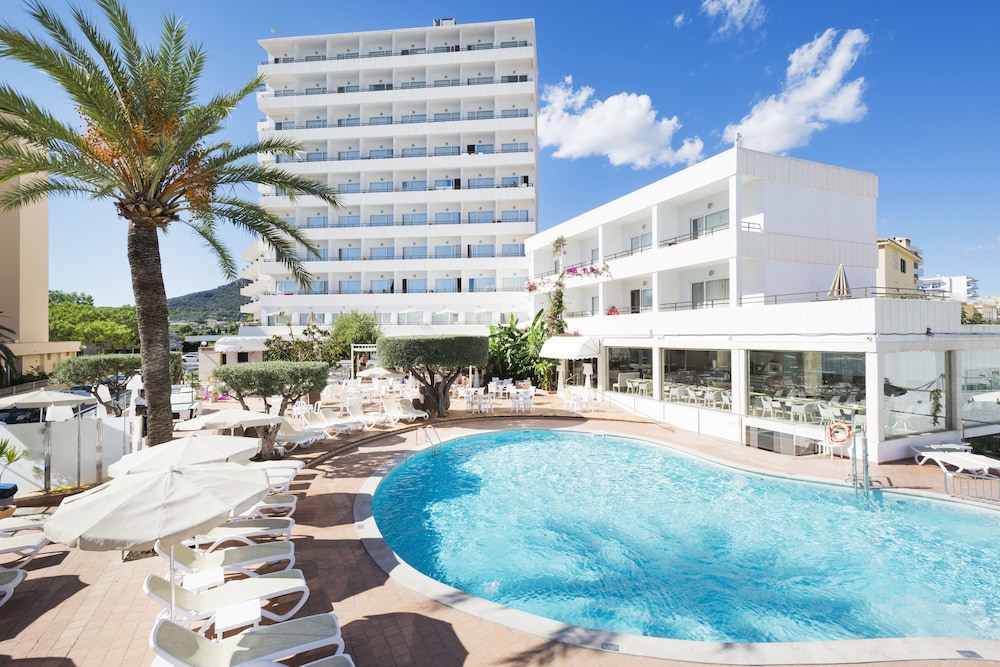 Hotel Morito — Main photo in Cala Millor, Balearic Islands