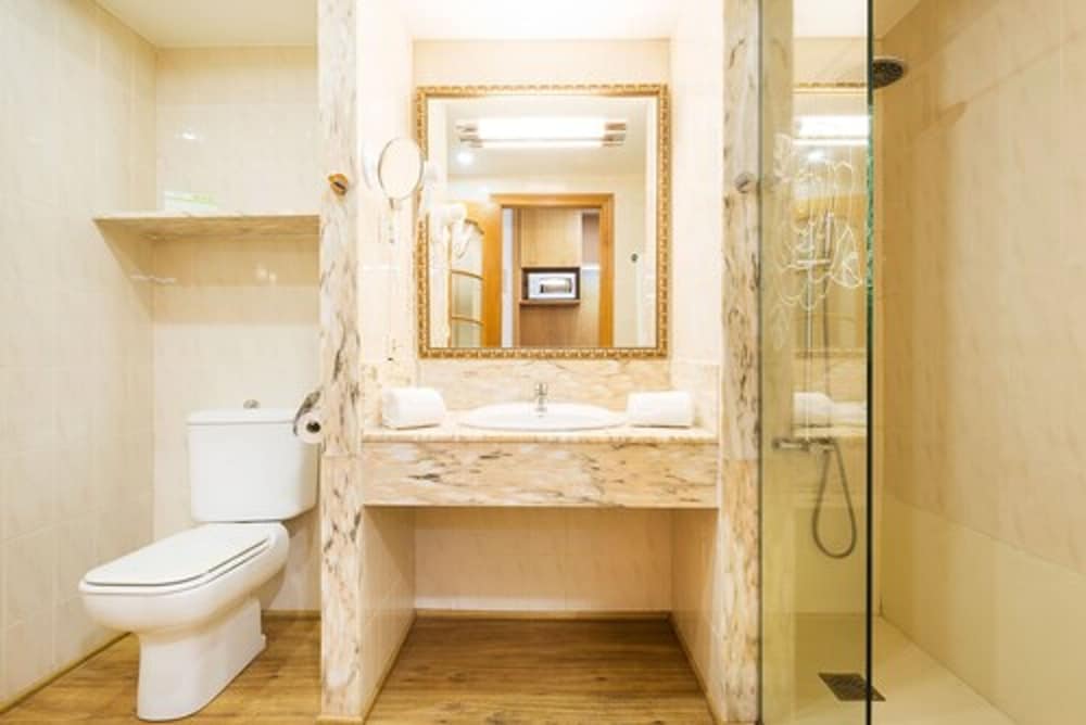 Hotel Morito — Hotel rooms in Cala Millor, Balearic Islands