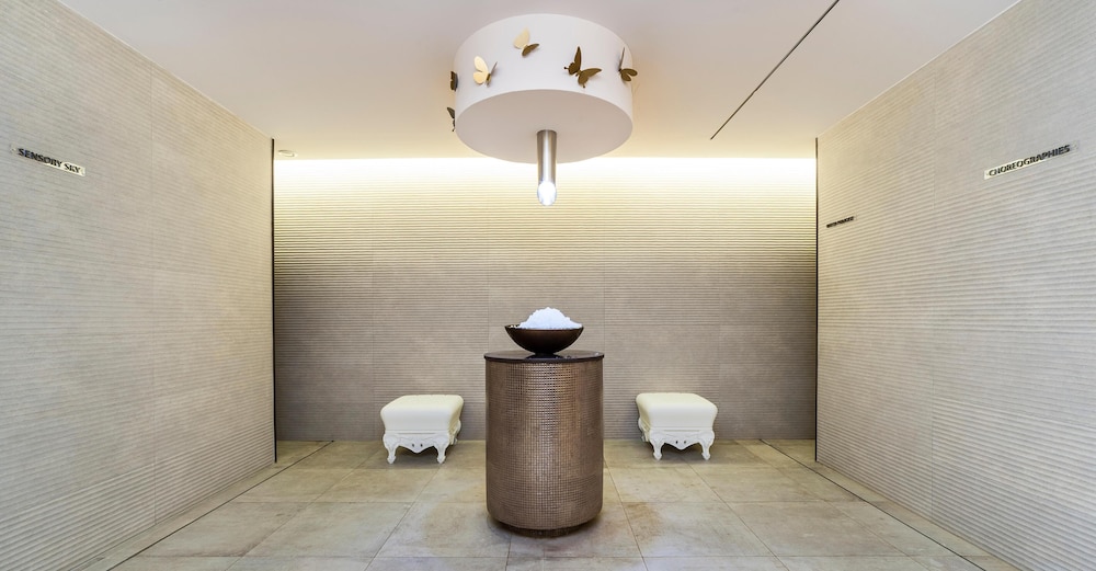 Hotel Serrano Palace — Spa in Cala Ratjada, Balearic Islands
