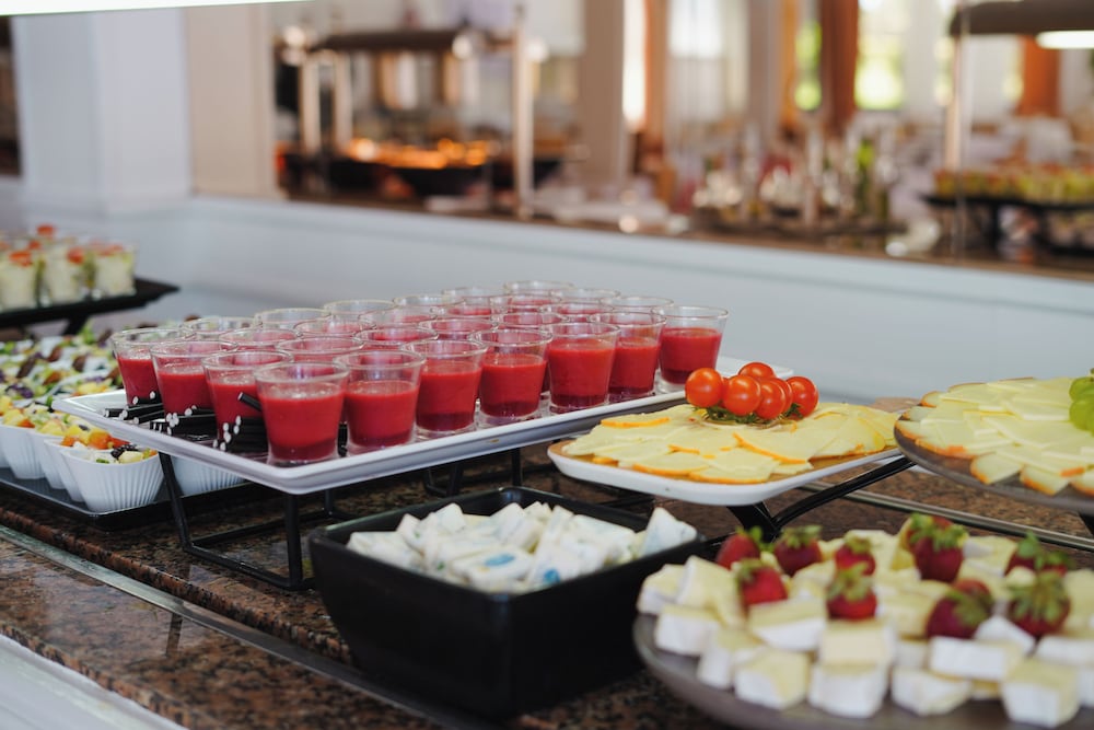 Hotel Exagon Park — Restaurant & bars in Can Picafort, Balearic Islands
