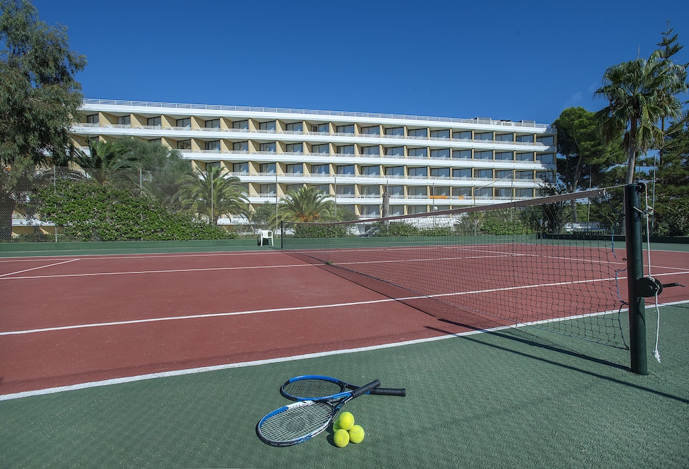 Hotel Exagon Park — Sports & recreation in Can Picafort, Balearic Islands