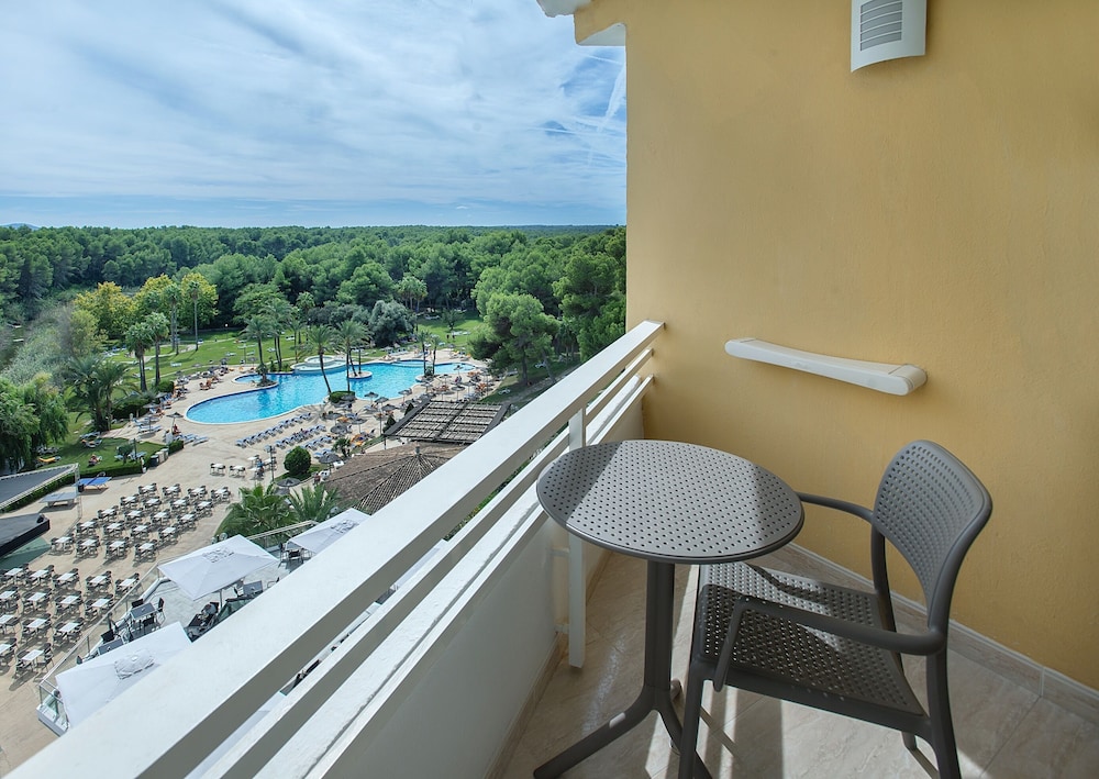 Hotel Exagon Park — Swimming pool in Can Picafort, Balearic Islands