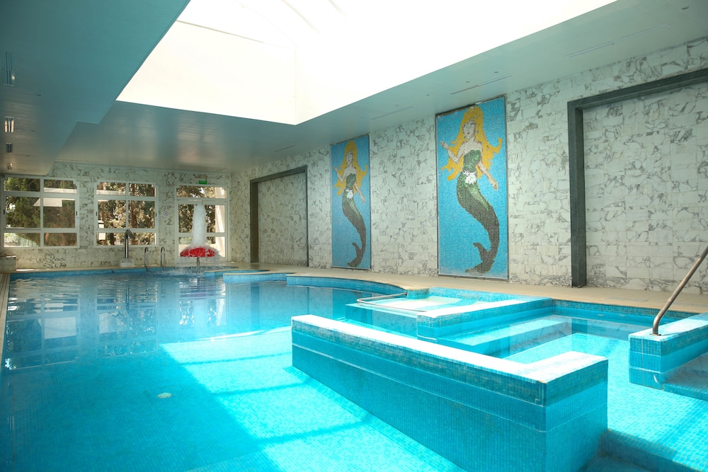 Marhaba Palace — Swimming pool in Port El Kantaoui