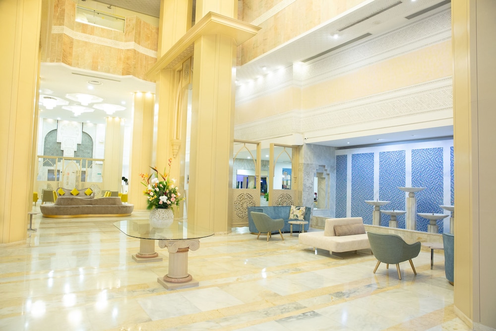 Marhaba Palace — Hotel building in Port El Kantaoui