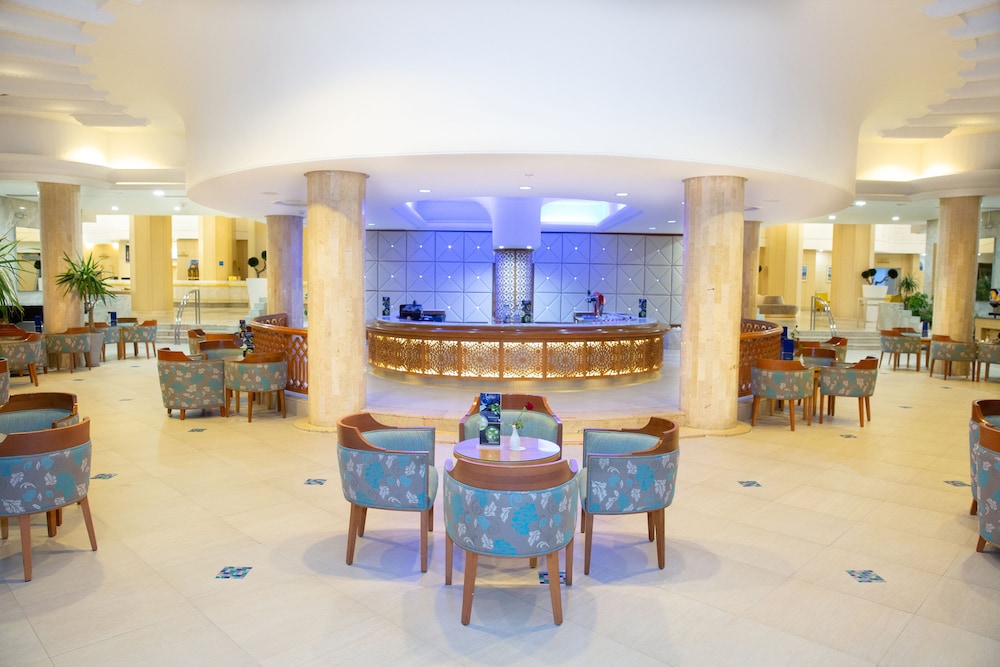 Marhaba Palace — Restaurant & bars in Port El Kantaoui