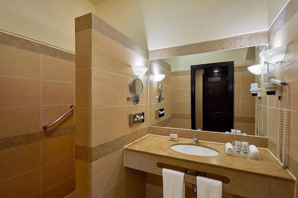 JAZ Belvedere - All Inclusive — Hotel rooms in Sharm El Sheikh, Red Sea