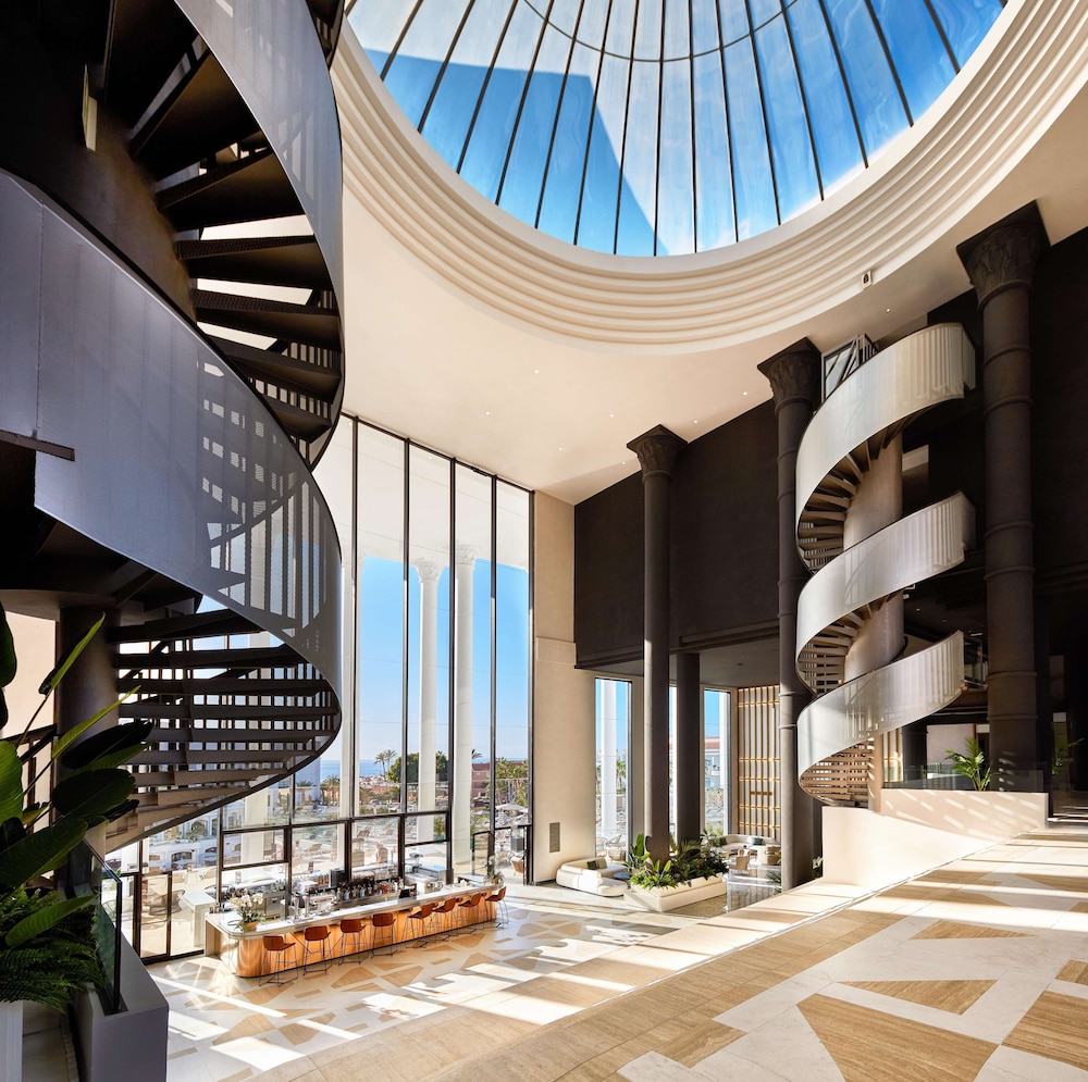 Hotel Princess Inspire Tenerife - Adults Only (+16) — Restaurant & bars in Costa Adeje, Canary Islands