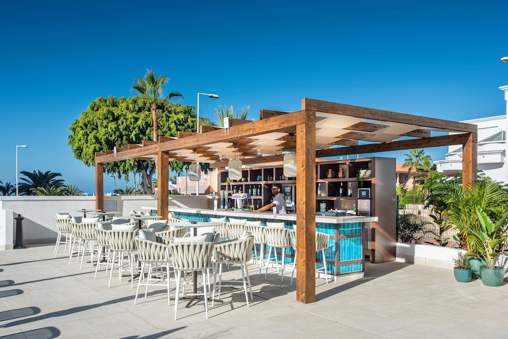 Hotel Princess Inspire Tenerife - Adults Only (+16) — Restaurant & bars in Costa Adeje, Canary Islands