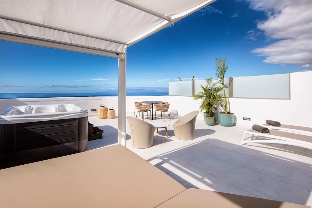 Hotel Princess Inspire Tenerife - Adults Only (+16) — Spa in Costa Adeje, Canary Islands