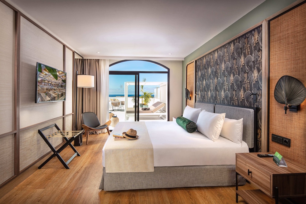 Hotel Princess Inspire Tenerife - Adults Only (+16) — Hotel rooms in Costa Adeje, Canary Islands