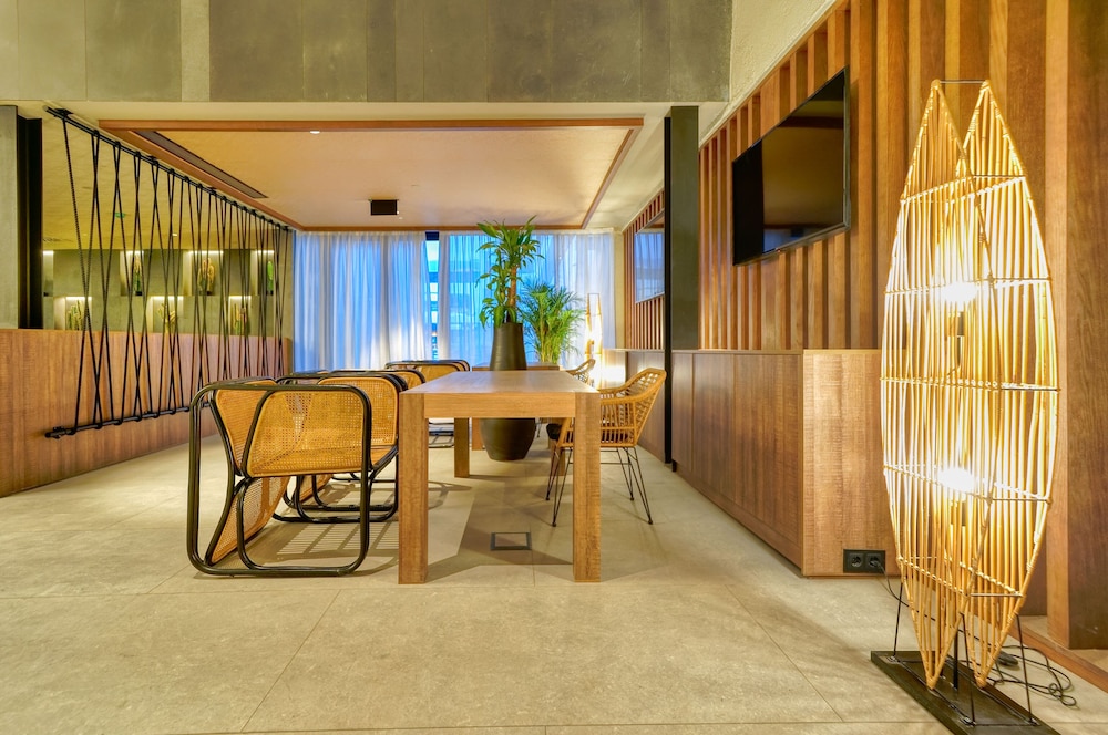 HOVIMA Suites Costa Adeje — Hotel rooms in Costa Adeje, Canary Islands