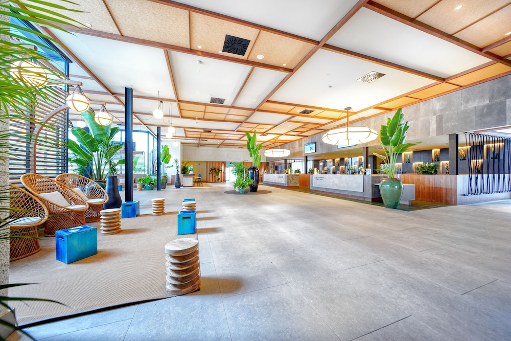 HOVIMA Suites Costa Adeje — Hotel building in Costa Adeje, Canary Islands
