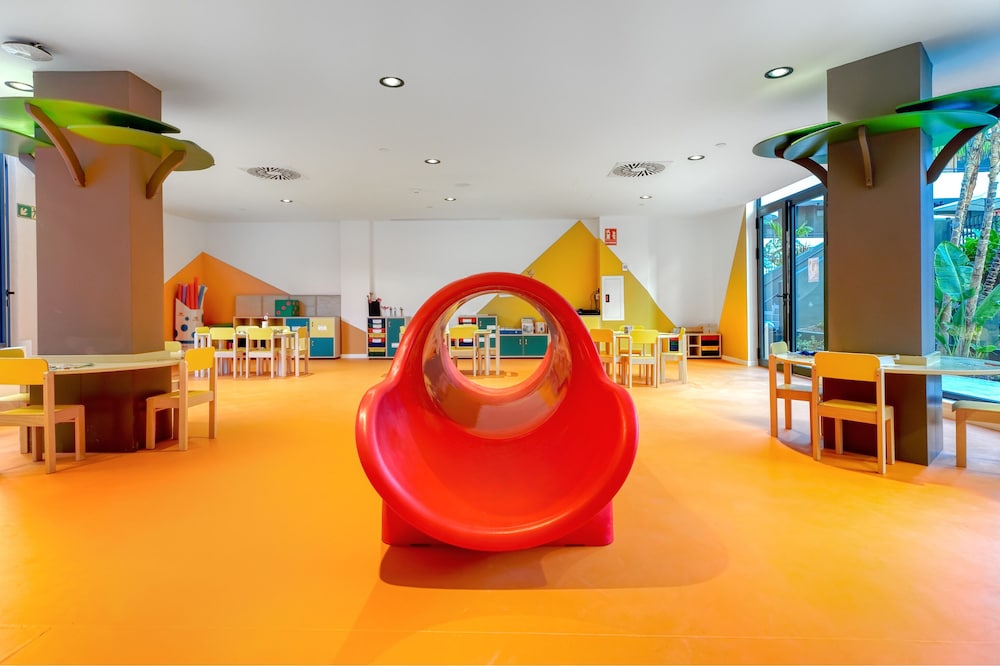 HOVIMA Suites Costa Adeje — Attractions for children in Costa Adeje, Canary Islands