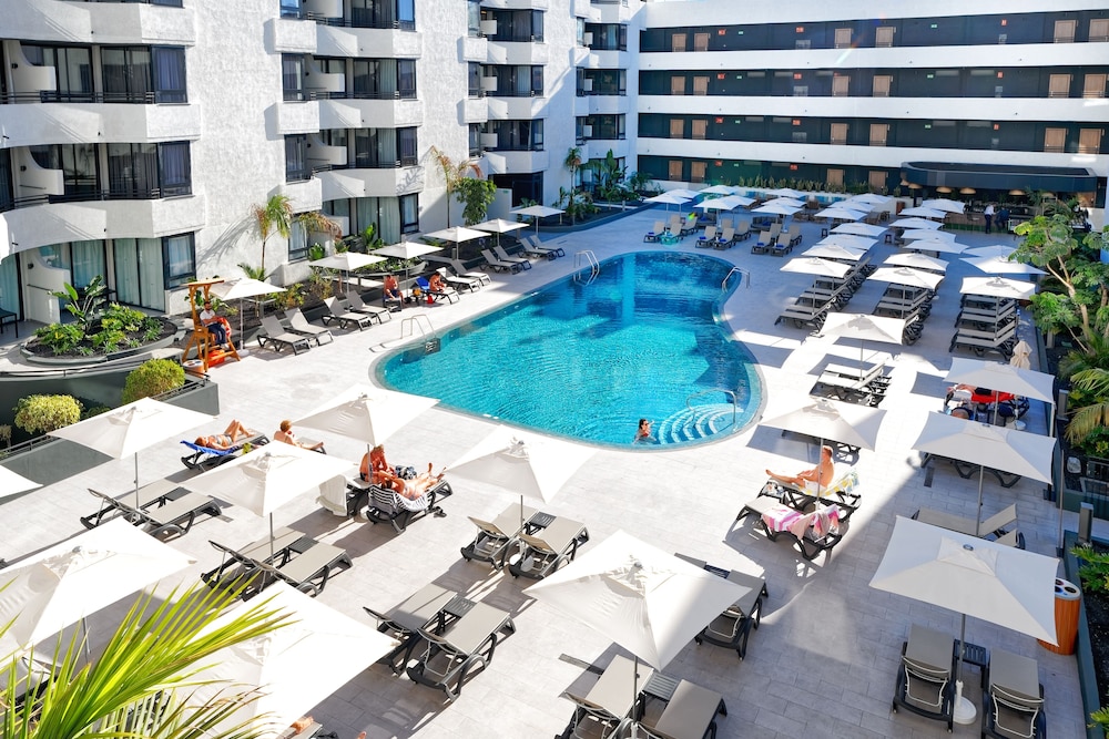 HOVIMA Suites Costa Adeje — Swimming pool in Costa Adeje, Canary Islands