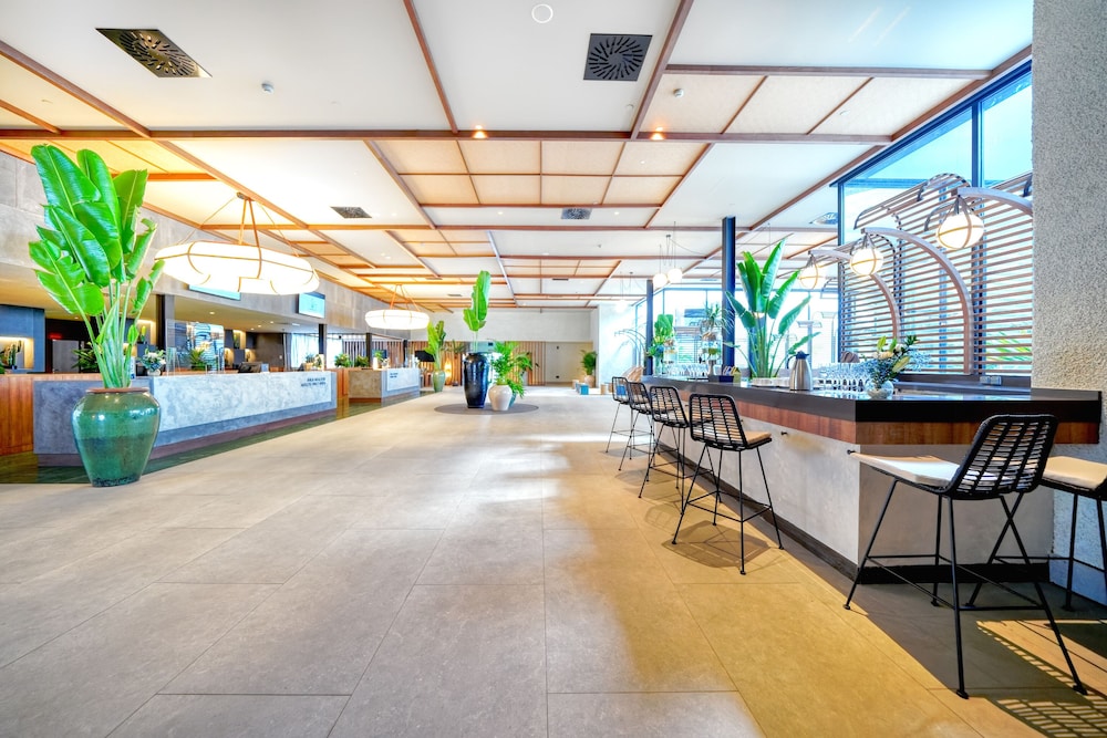 HOVIMA Suites Costa Adeje — Restaurant & bars in Costa Adeje, Canary Islands