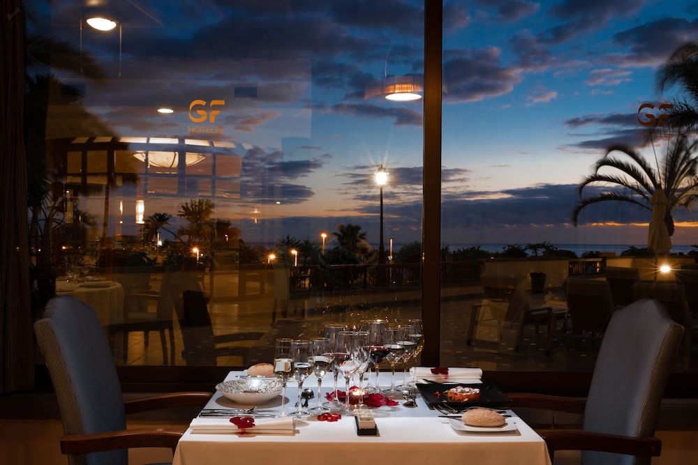 GF Gran Costa Adeje — Restaurant & bars in Costa Adeje, Canary Islands