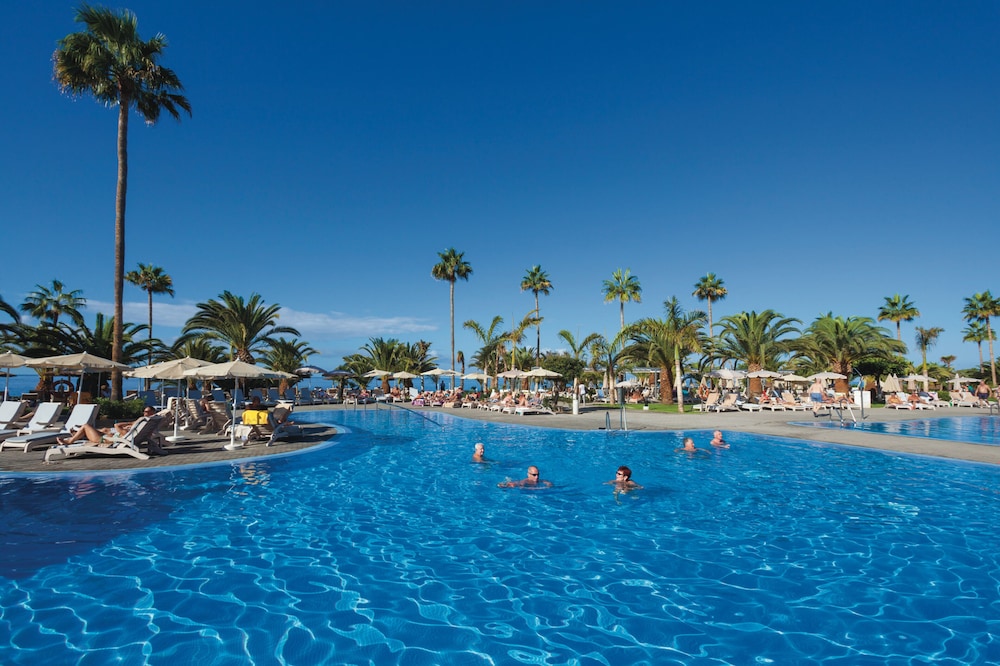 Hotel Riu Palace Tenerife — Swimming pool in Costa Adeje, Canary Islands
