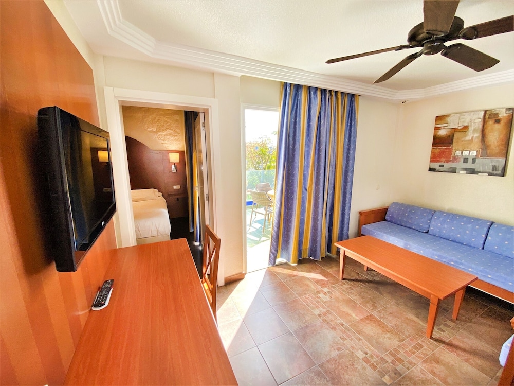 Park Club Europe - All Inclusive — Hotel rooms in Playa de las Americas, Canary Islands