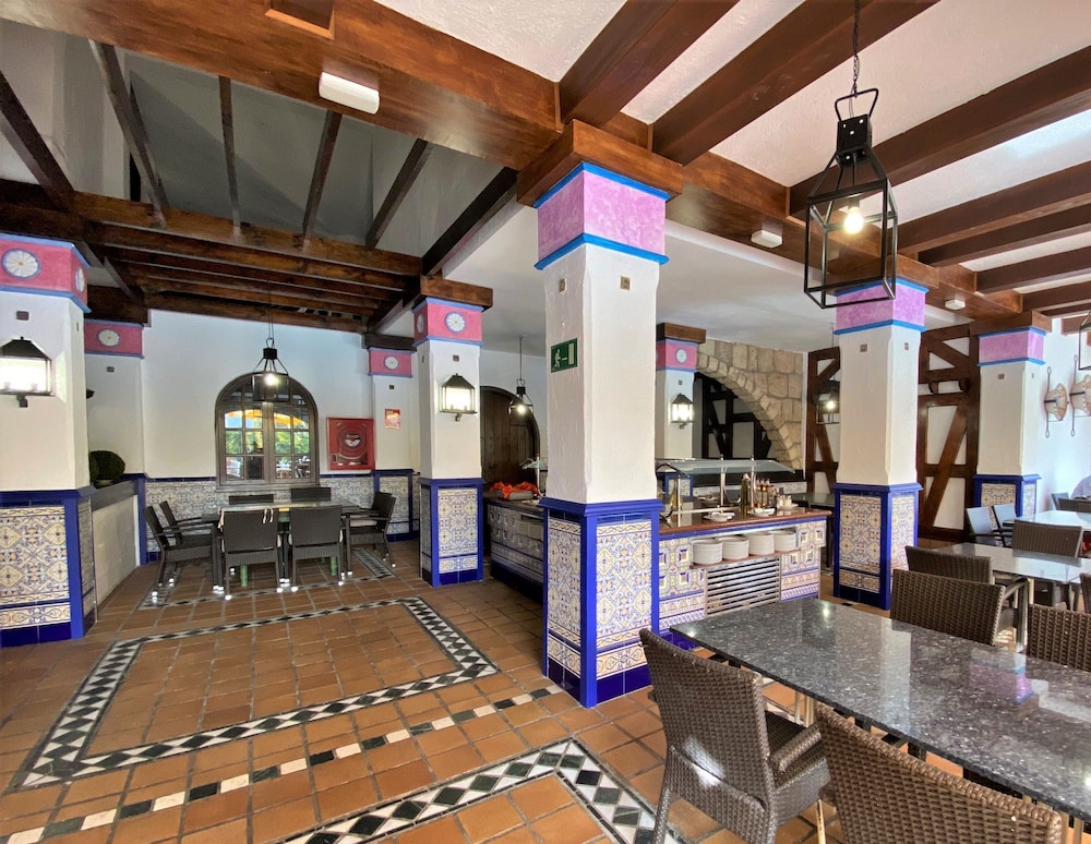 Park Club Europe - All Inclusive — Restaurant & bars in Playa de las Americas, Canary Islands