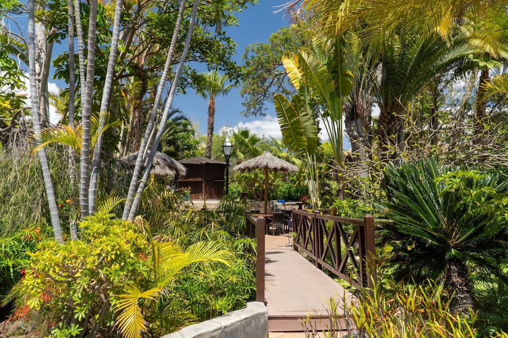 Park Club Europe - All Inclusive — Restaurant & bars in Playa de las Americas, Canary Islands