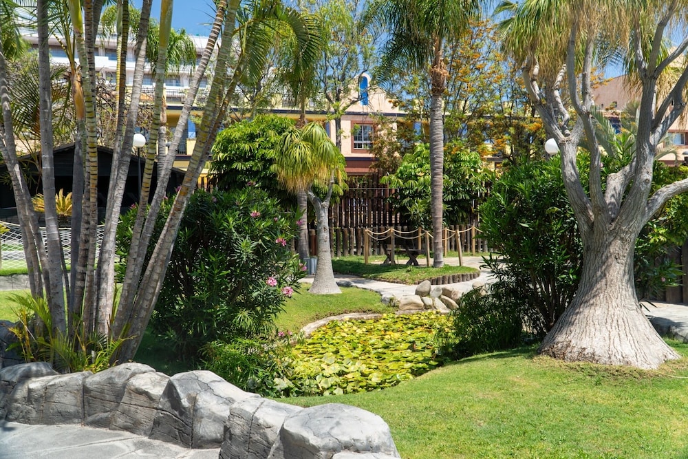 Park Club Europe - All Inclusive — Hotel building in Playa de las Americas, Canary Islands