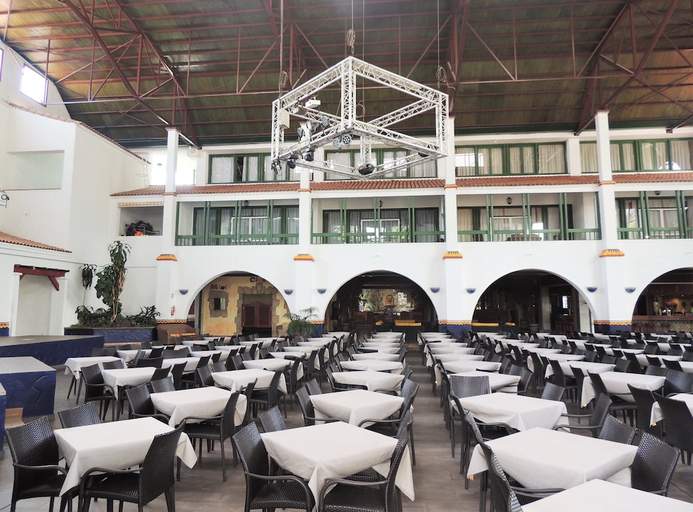 Park Club Europe - All Inclusive — Restaurant & bars in Playa de las Americas, Canary Islands