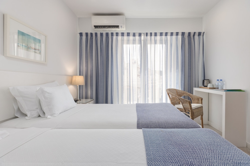 Hotel Baltum — Hotel rooms in Albufeira, Faro
