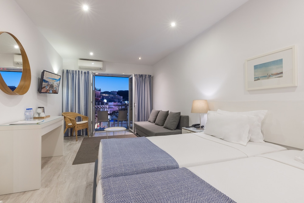 Hotel Baltum — Hotel rooms in Albufeira, Faro
