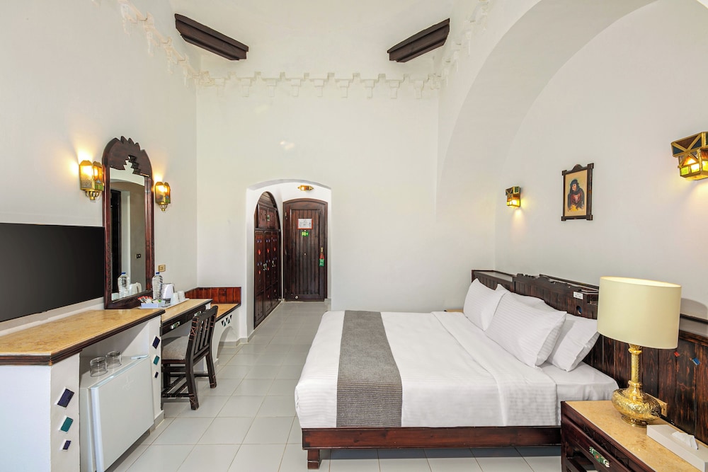 Arabella Azur Resort - All Inclusive — Hotel rooms in Hurghada, Red Sea
