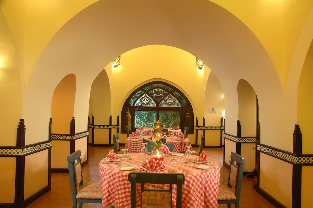Arabella Azur Resort - All Inclusive — Restaurant & bars in Hurghada, Red Sea