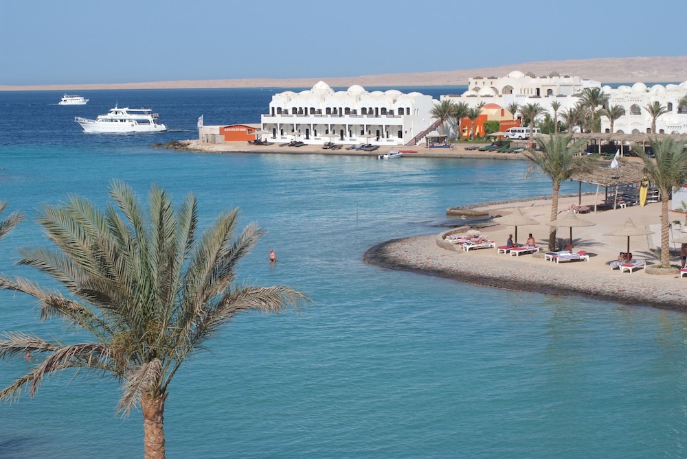 Arabella Azur Resort - All Inclusive — Beach in Hurghada, Red Sea