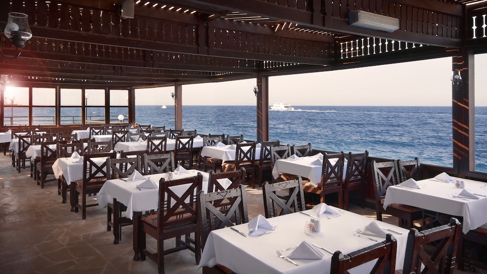 Arabella Azur Resort - All Inclusive — Restaurant & bars in Hurghada, Red Sea