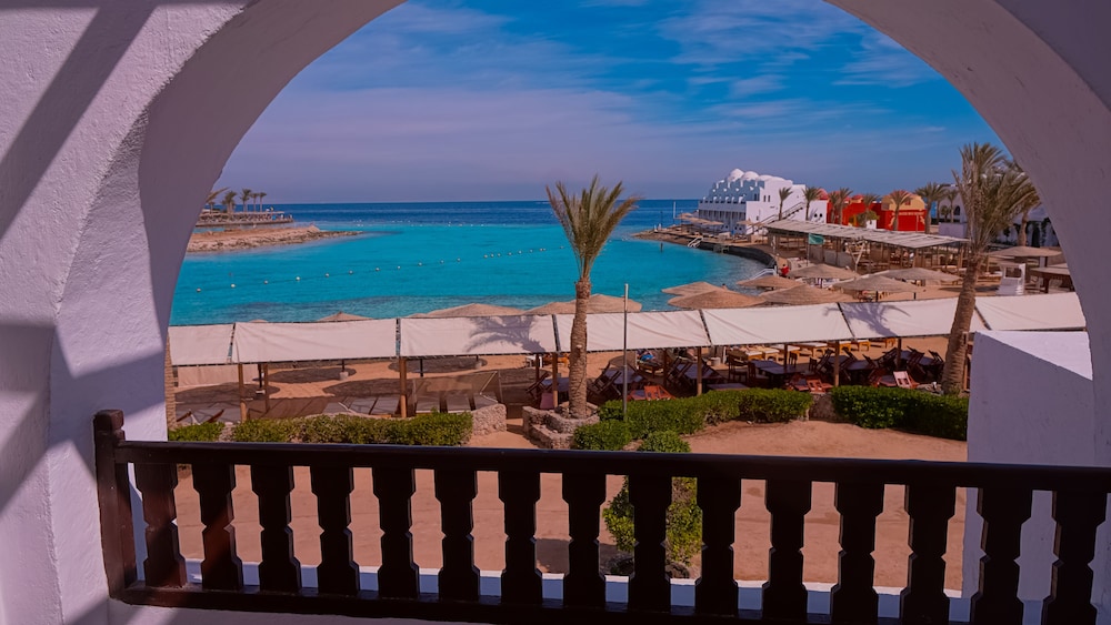Arabella Azur Resort - All Inclusive — Beach in Hurghada, Red Sea