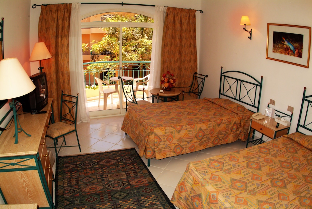 Bella Vista Resort Hurghada - All Inclusive — Hotel rooms in Hurghada, Red Sea